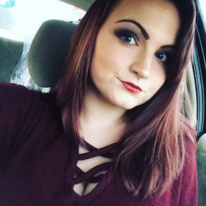 Meet your Posher, Madison